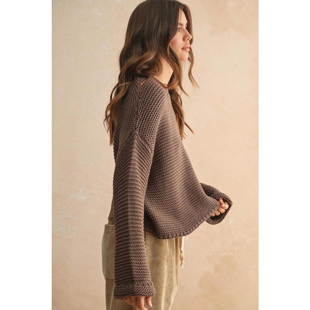 ROUND NECK SWEATER KNITTED TOP: CHOCOLATE